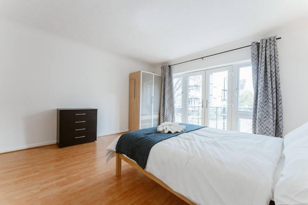 Up To 4 People, Room In A Share House Next To London Bridge Esterno foto